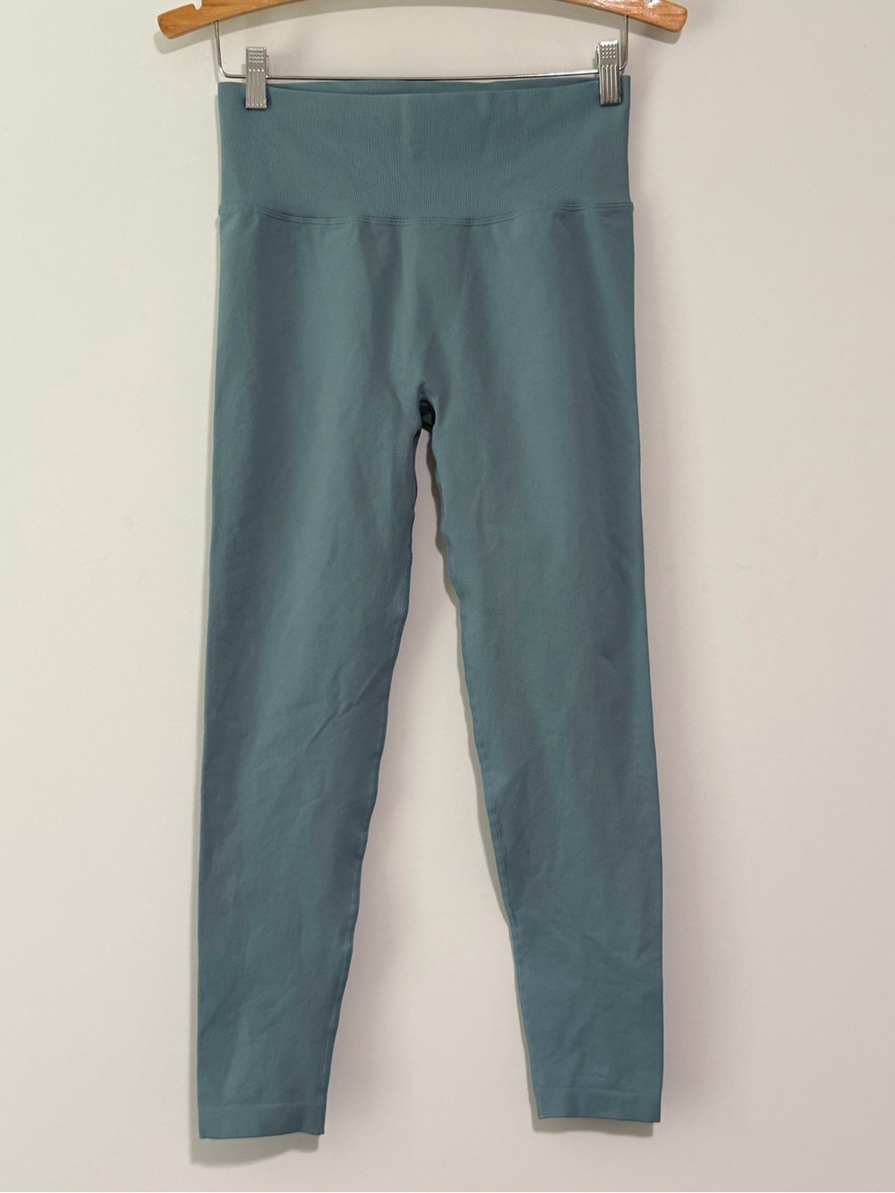 Women’s High-Waist Teal Active Compression Leggings with Butt Ruching
